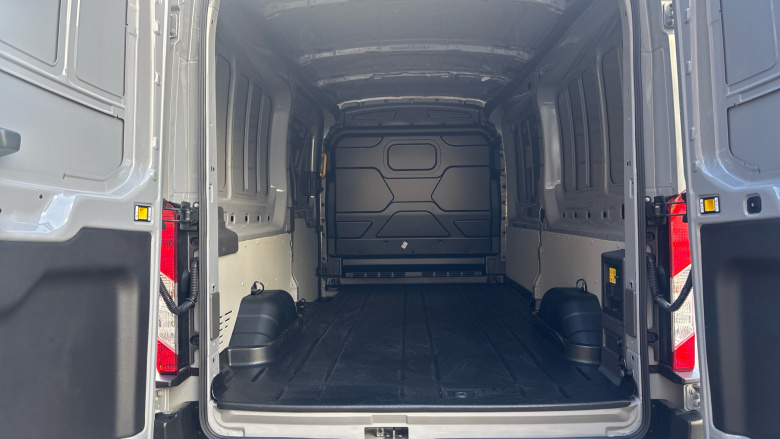 Ford Transit E-350 L3 Rwd 135kW 68kWh H2 Trend Van Auto [DAP]